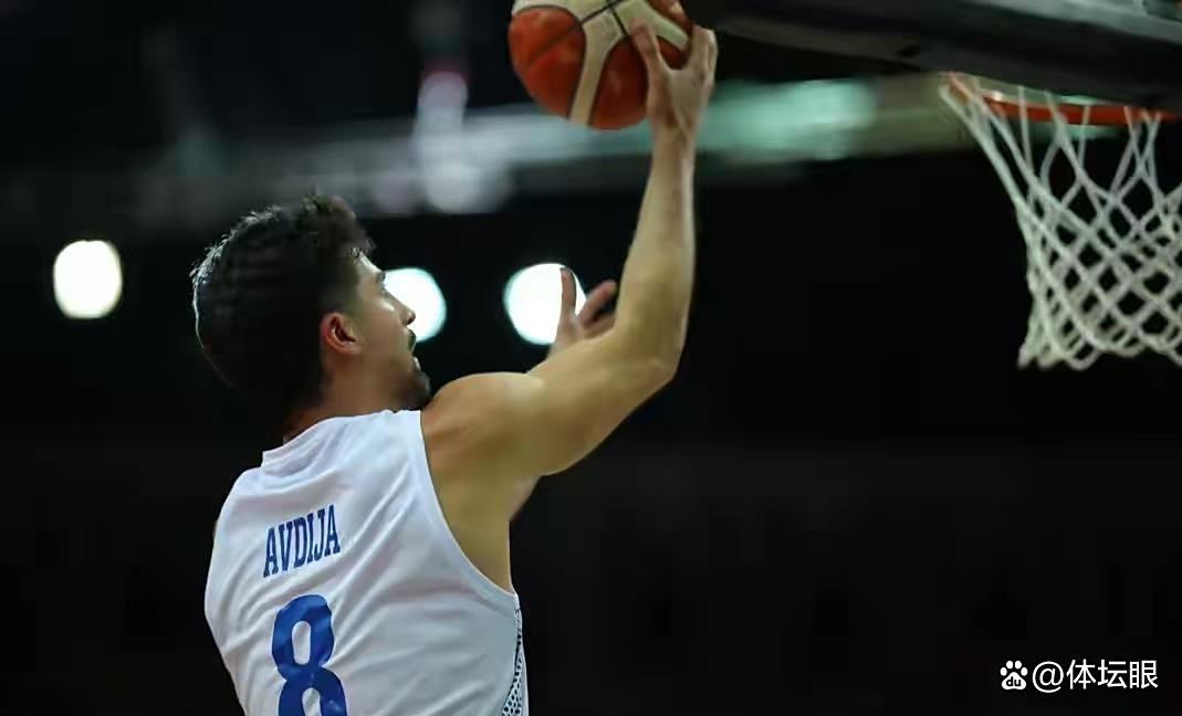 字母哥在塞尔维亚队比赛中回归赛场,挺进下一轮引发热议!的简单介绍 字母哥在塞尔维亚队比赛中回归赛场,挺进下一轮引发热议!的简单介绍