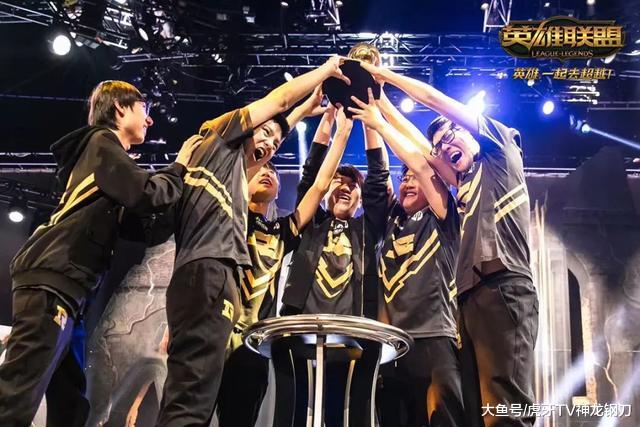 开云-C罗巅峰对决，Uzi与30激战热火分钟，连败胜负难料！的简单介绍