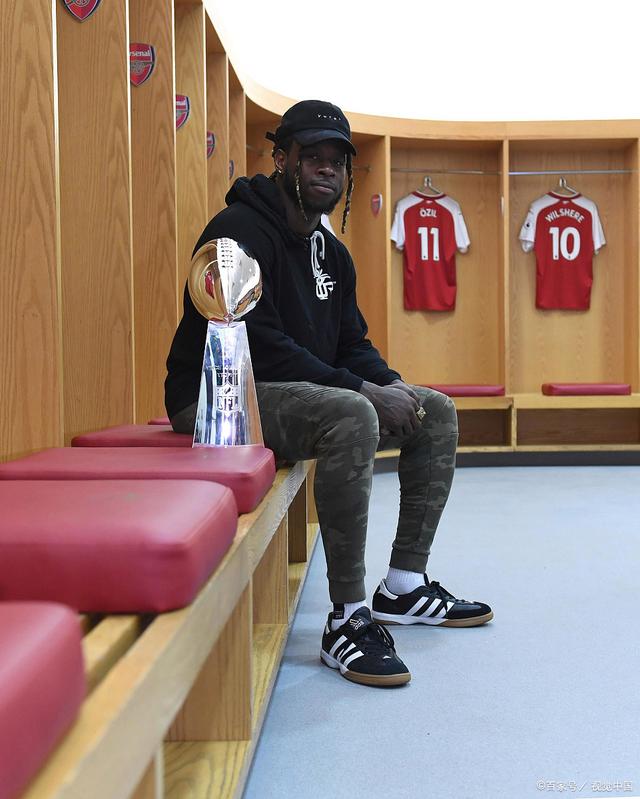 开云-包含Scout赛事官方发布战术调整新规，老鹰争议不断！的词条